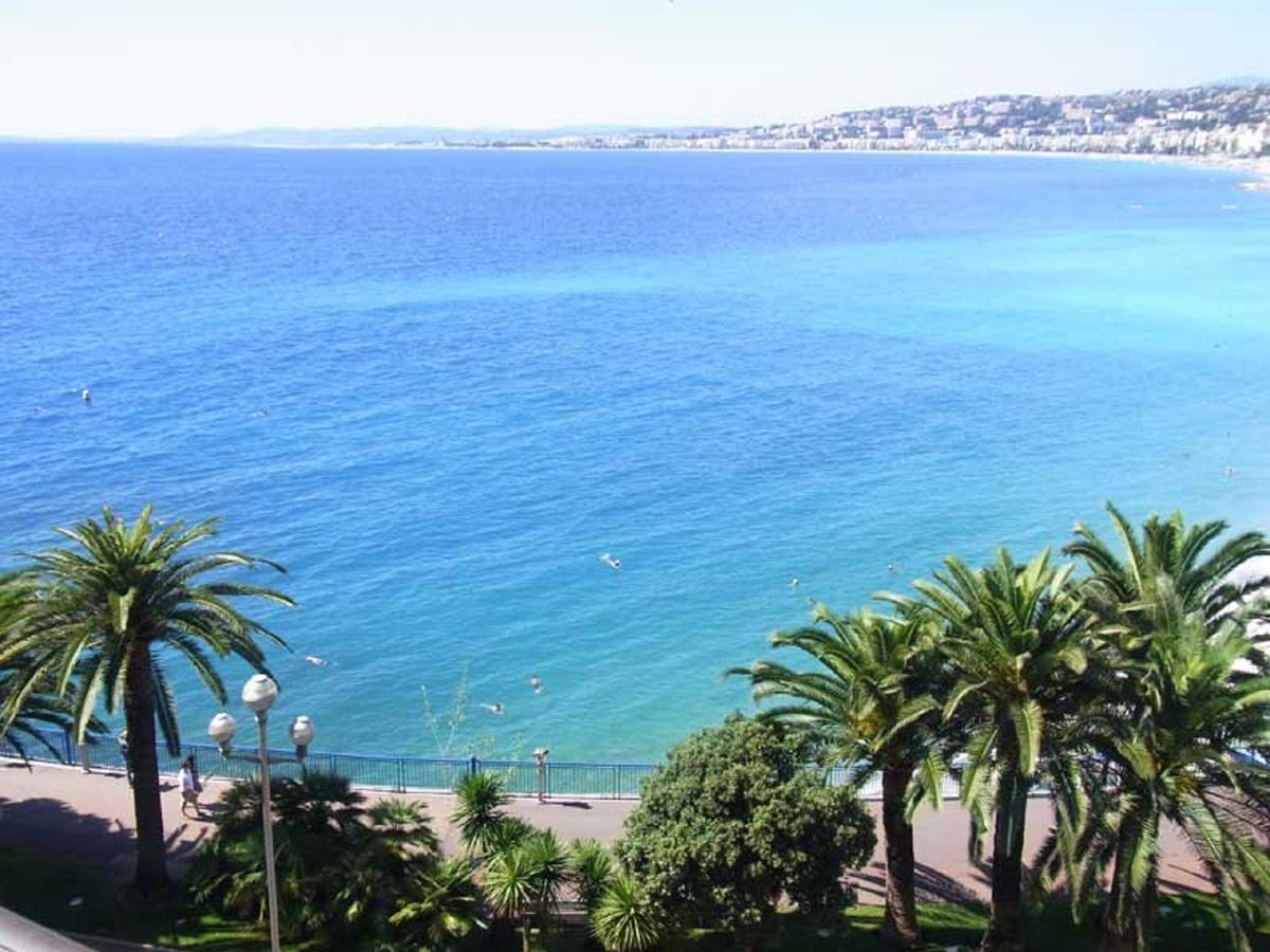 Centrale 2 - F4 Spacieux Et Confortable Au Centre Du Vieux-Nice Appartement Buitenkant foto