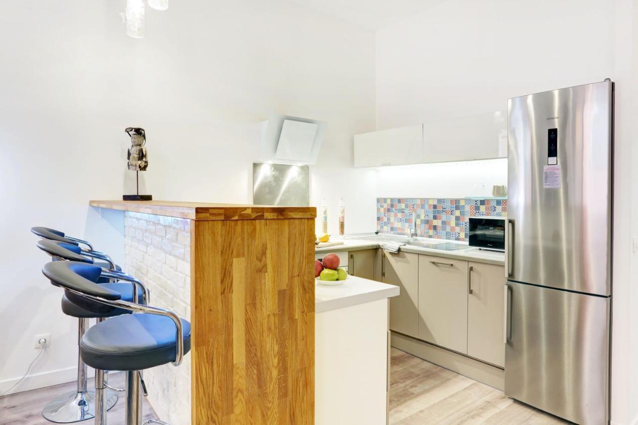 Centrale 2 - F4 Spacieux Et Confortable Au Centre Du Vieux-Nice Appartement Buitenkant foto