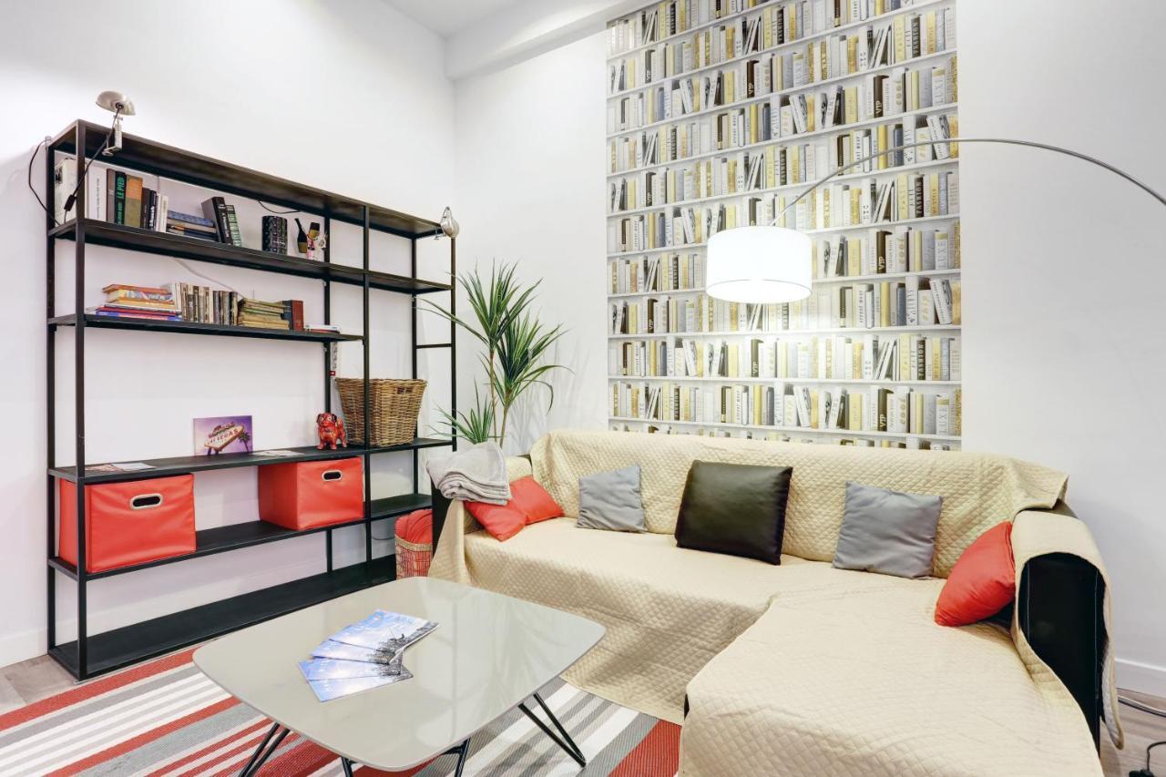 Centrale 2 - F4 Spacieux Et Confortable Au Centre Du Vieux-Nice Appartement Buitenkant foto