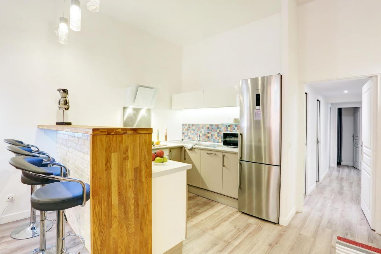 Centrale 2 - F4 Spacieux Et Confortable Au Centre Du Vieux-Nice Appartement Buitenkant foto
