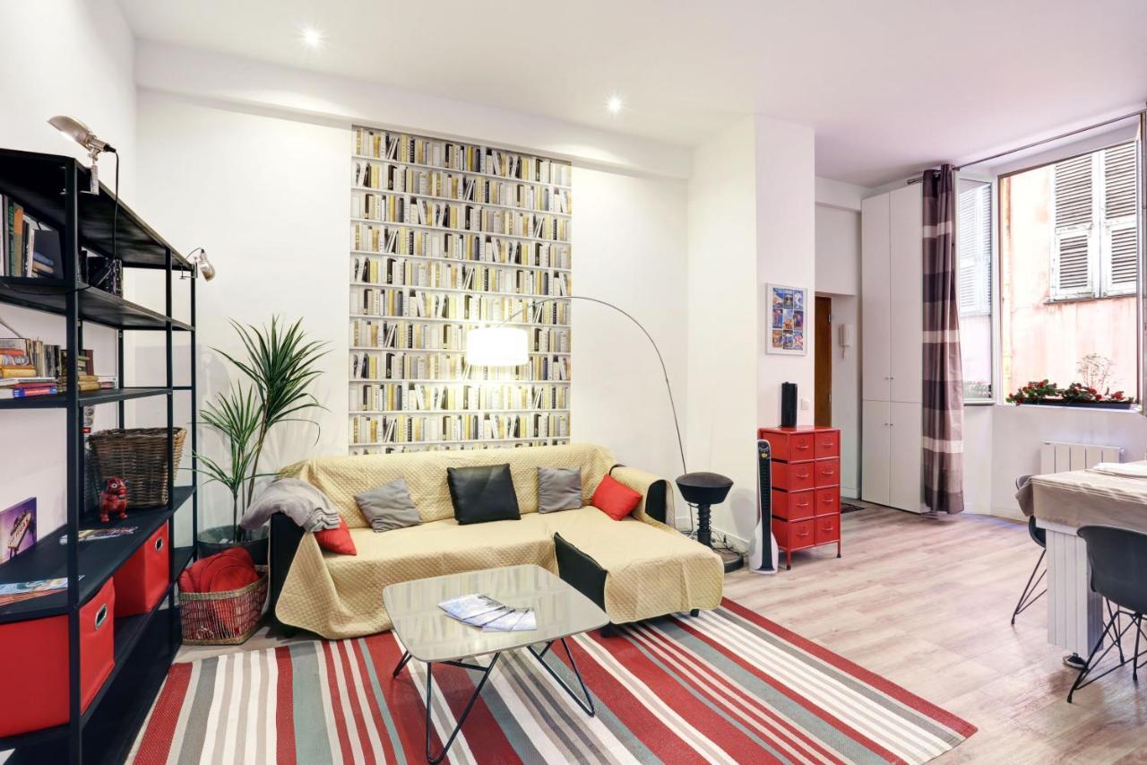 Centrale 2 - F4 Spacieux Et Confortable Au Centre Du Vieux-Nice Appartement Buitenkant foto